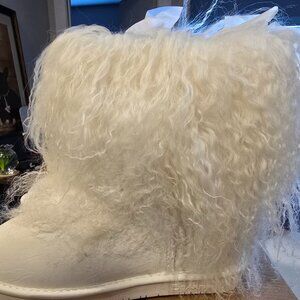 NEW BEARPAW Boo Real White Lamb Fur Lined Boots Womens Size 6 uk 4.5 eu 37 NIB